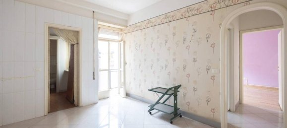 7 rooms Penthouse in Bologna, Italy No. 38075 45