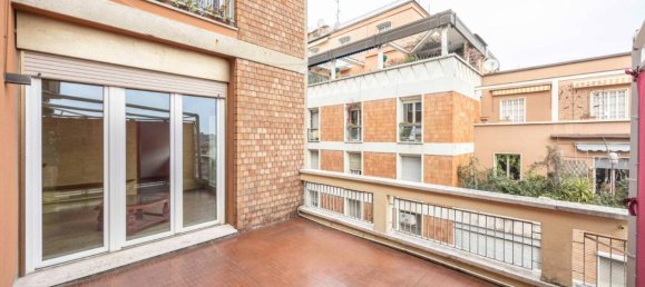 7 rooms Penthouse in Bologna, Italy No. 38075 32