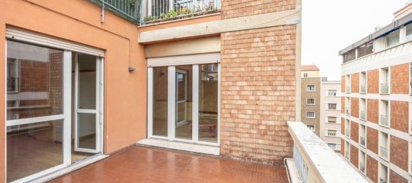 7 rooms Penthouse in Bologna, Italy No. 38075 6