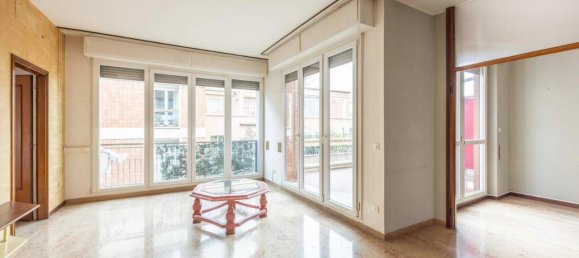 7 rooms Penthouse in Bologna, Italy No. 38075 43