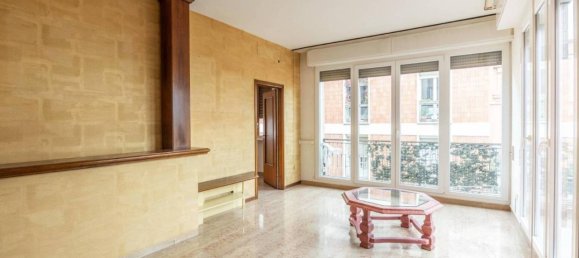 7 rooms Penthouse in Bologna, Italy No. 38075 49