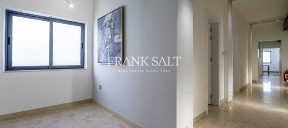 Bureau à Pieta, Malta 175m² No. 12437 13