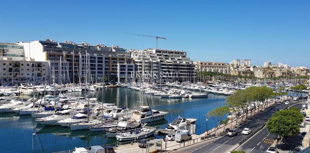 Bureau à Pieta, Malta 175m² No. 12437