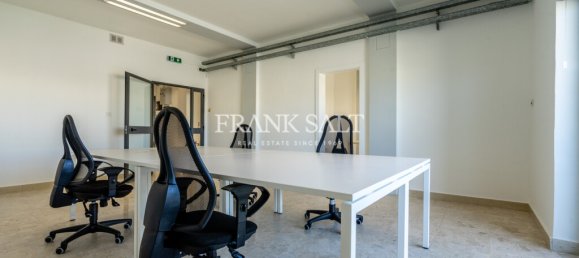 Bureau à Pieta, Malta 175m² No. 12437 7