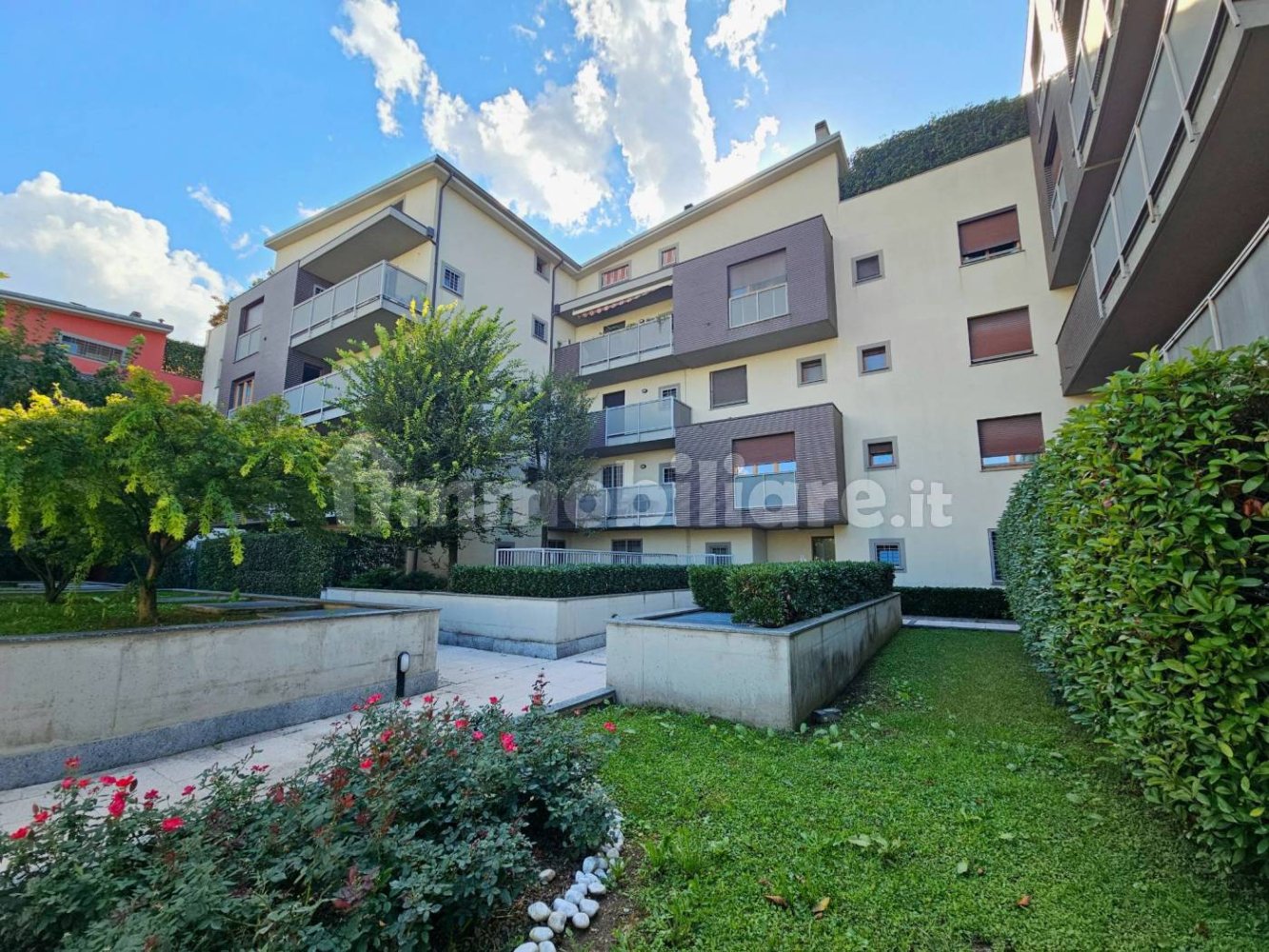 Apartamento T2 em Lissone, Italy N.º 388560