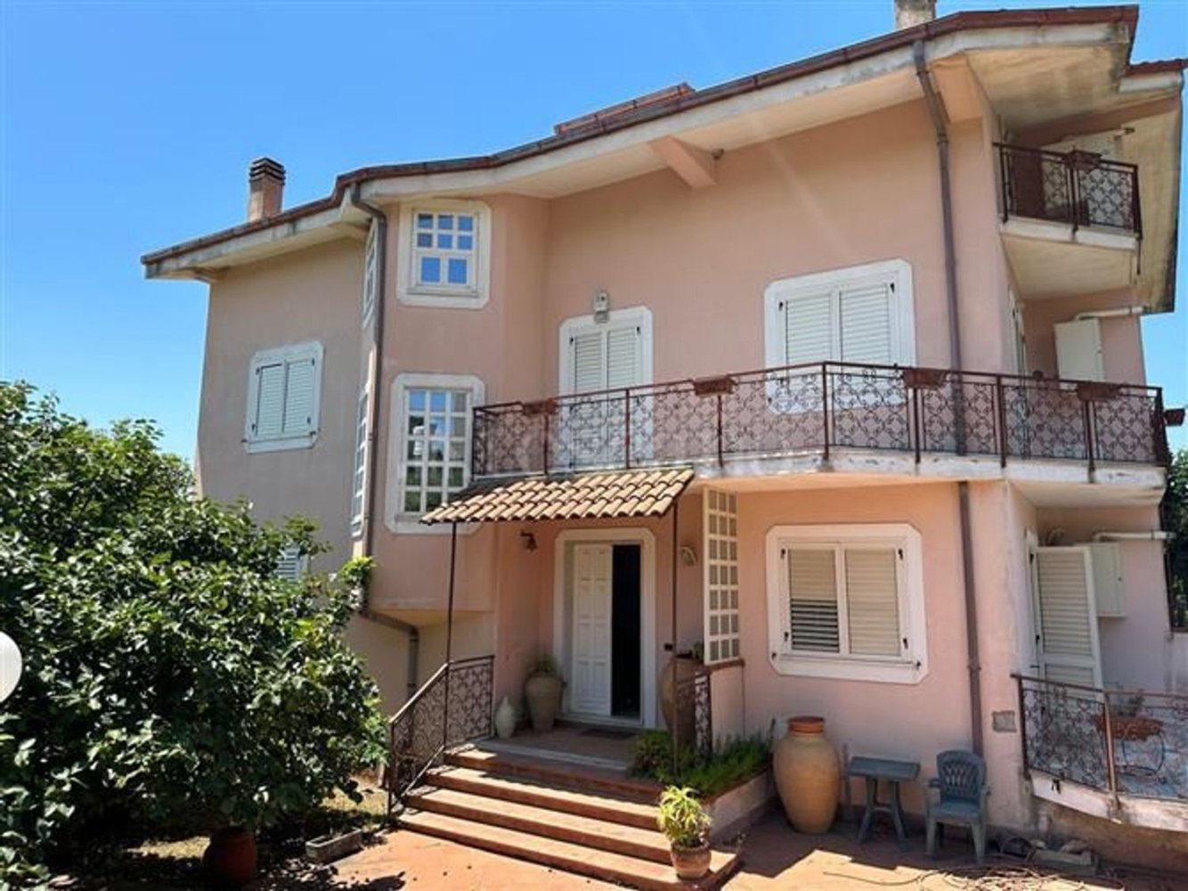 13 rooms Villa in Catanzaro, Italy No. 262962