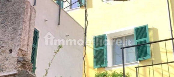 3 bedrooms House in Albisola Superiore, Italy No. 286415 5