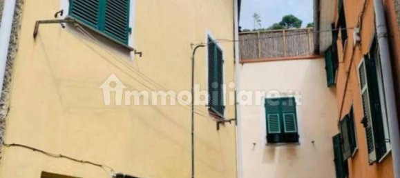 3 bedrooms House in Albisola Superiore, Italy No. 286415 4