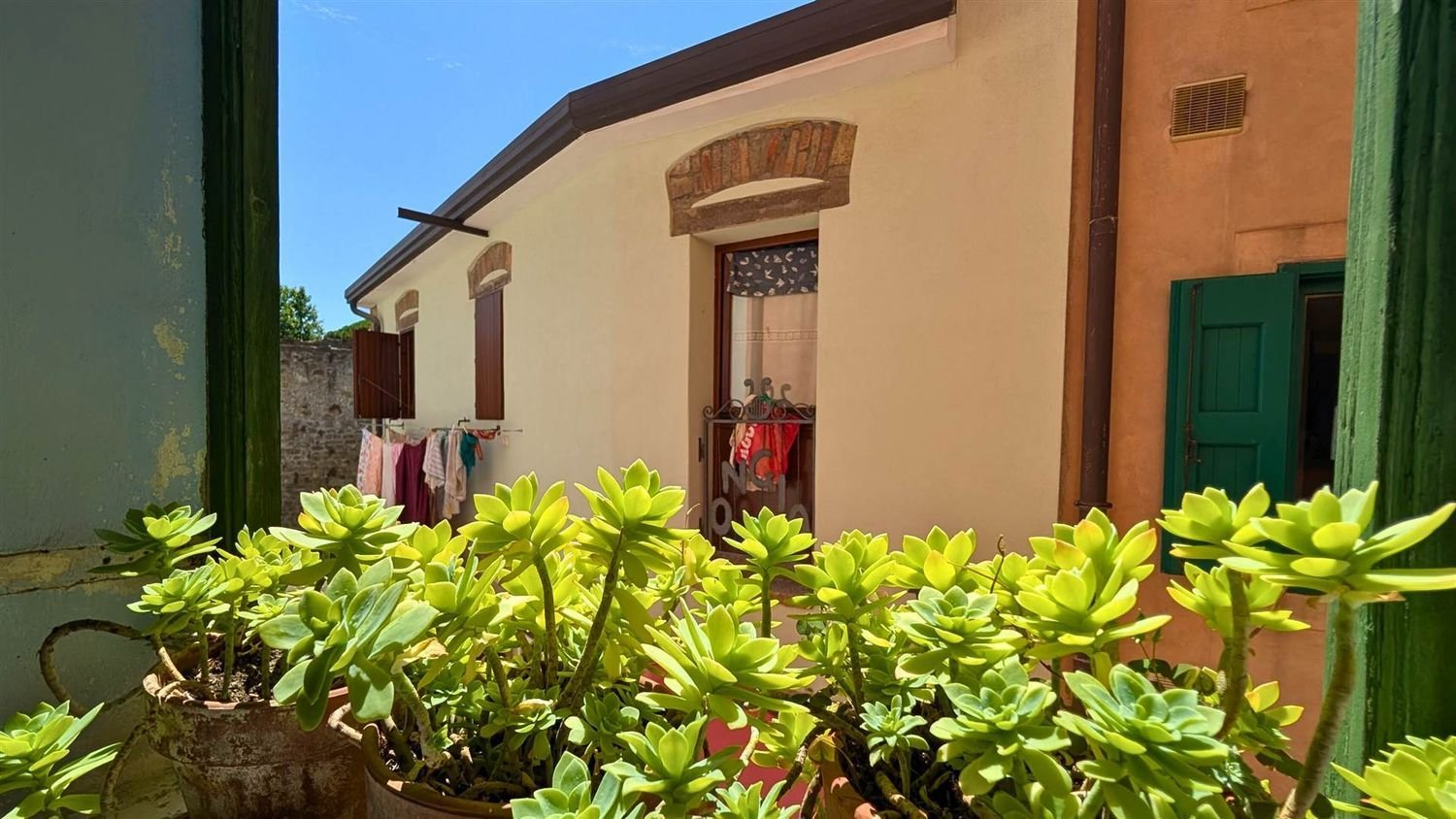 3 rooms Apartment in Trieste, Italy No. 291949