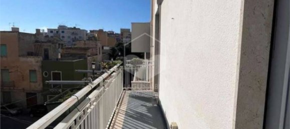 3 bedrooms Apartment in Marsala, Italy No. 307275 9