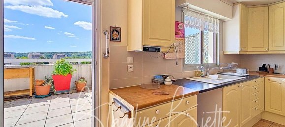 4 bedrooms Apartment in Le Pecq, France No. 291493 7