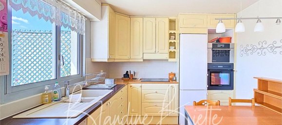 4 bedrooms Apartment in Le Pecq, France No. 291493 8