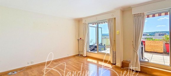 4 bedrooms Apartment in Le Pecq, France No. 291493 4