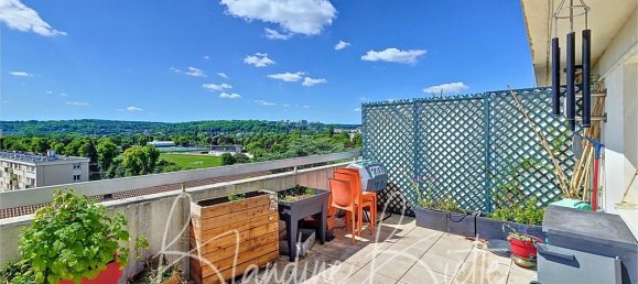 4 bedrooms Apartment in Le Pecq, France No. 291493 13