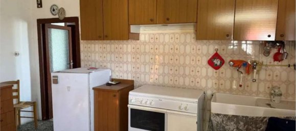 Casa de 6 habitaciónes en Schiavi di Abruzzo, Italy No. 183929 5