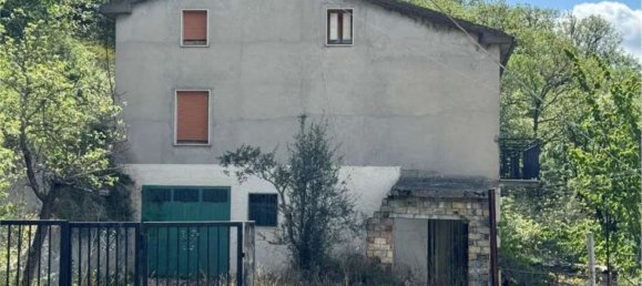 Casa de 6 habitaciónes en Schiavi di Abruzzo, Italy No. 183929 3