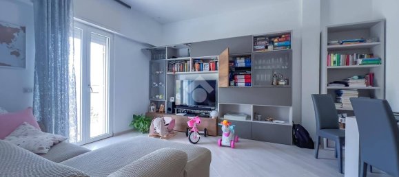 Apartamento de 2 dormitorios en Formia, Italy No. 319220 32
