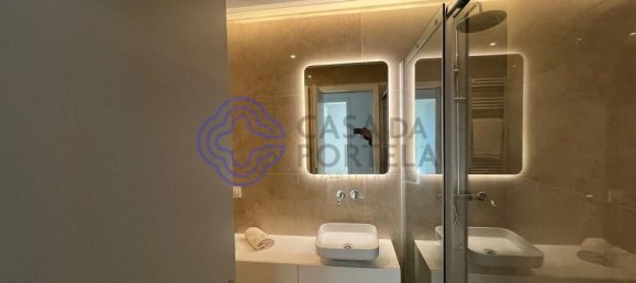 2 Schlafzimmer Wohnung in Porto, Portugal, Nr. 41025 7