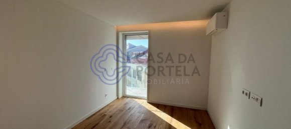 2 Schlafzimmer Wohnung in Porto, Portugal, Nr. 41025 5