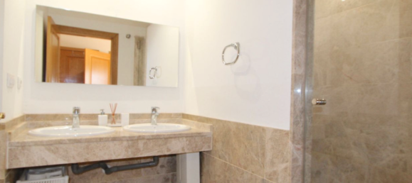 2 chambres Maison de ville à Marbella, Spain No. 118485 17