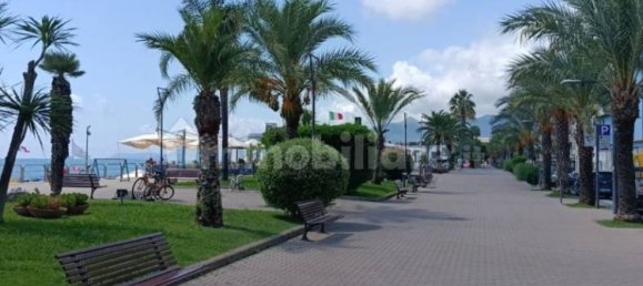 1 غرف نوم شقة في Pietra Ligure, Italy رقم 271612 2