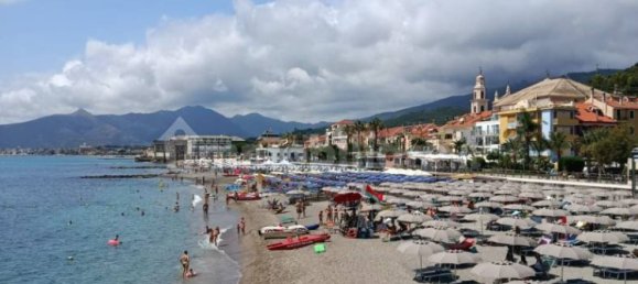 1 غرف نوم شقة في Pietra Ligure, Italy رقم 271612 5