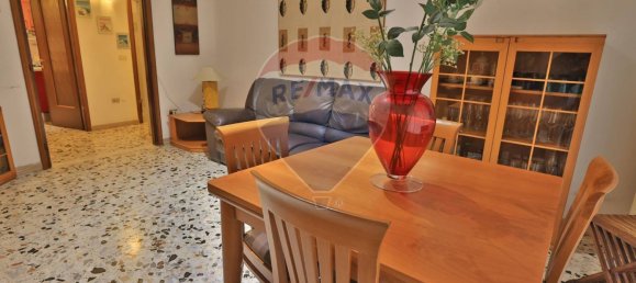 2 bedrooms Apartment in Bollate, Italy No. 358231 3