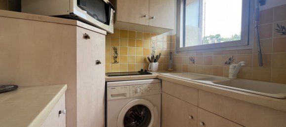 Studio à Le Lavandou, France No. 336850 5