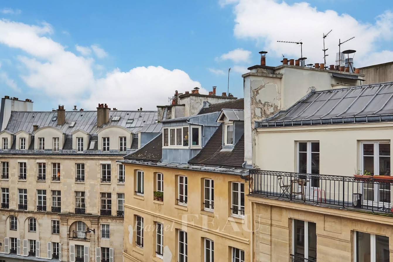 1 bedroom Apartment in Paris, France No. 121940