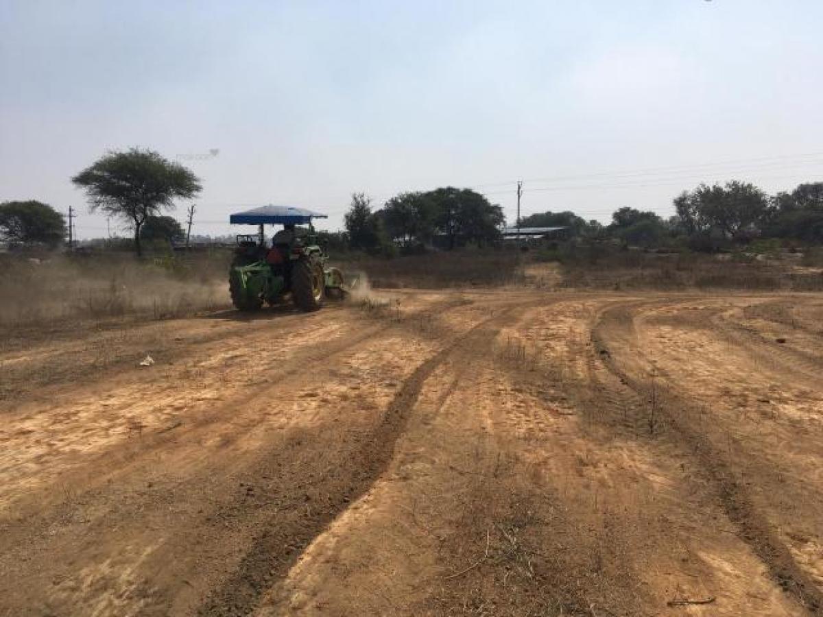  Land in Hyderabad, India No. 39321