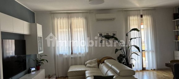2 Schlafzimmer Haus in Vidigulfo, Italy, Nr. 11699 3