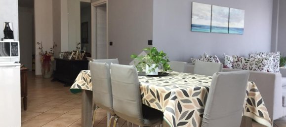 2 bedrooms Apartment in Parma, Italy No. 138699 13