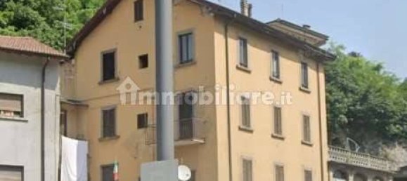 Estudio en Parre, Italy No. 207571 10