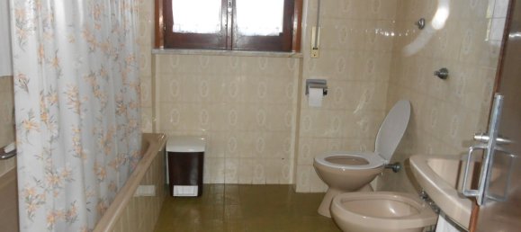 Дуплекс с 7 комнатами в Монтемилетто, Италия № 133991 21