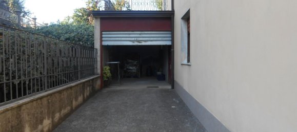 Дуплекс с 7 комнатами в Монтемилетто, Италия № 133991 15