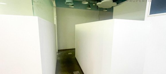 Magasin à Dubai Sports City, UAE 88.3m² No. 41575 6