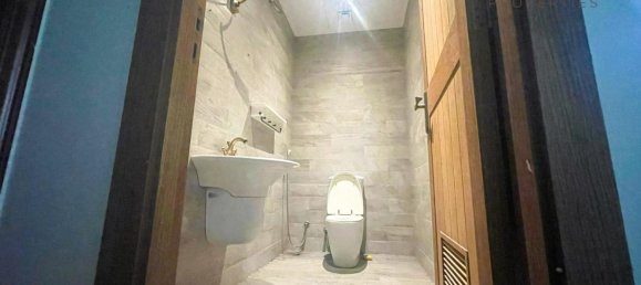 Magasin à Dubai Sports City, UAE 88.3m² No. 41575 8