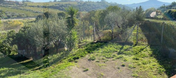  Land in Ciampino, Italy No. 34090 3