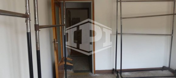 3 rooms Apartment in Padua, Italy No. 280052 14