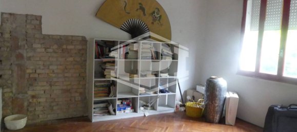 3 rooms Apartment in Padua, Italy No. 280052 4