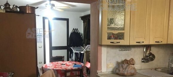Apartamento de 3 habitaciónes en Buggiano, Italy No. 40717 8