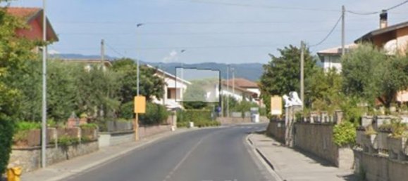 Apartamento de 3 habitaciónes en Buggiano, Italy No. 40717 2