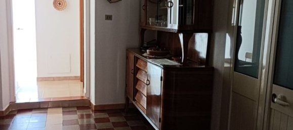 9 rooms House in Ollastra, Italy No. 256290 3