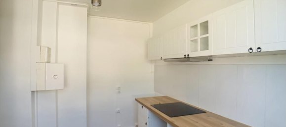 Apartamento de 1 dormitorio en Suresnes, France No. 296569 7