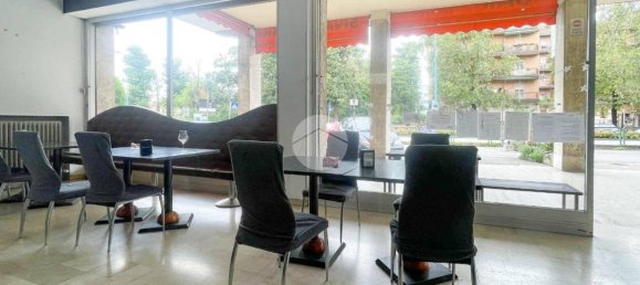 2 rooms Commercial property in Brescia, Italy No. 317985 6
