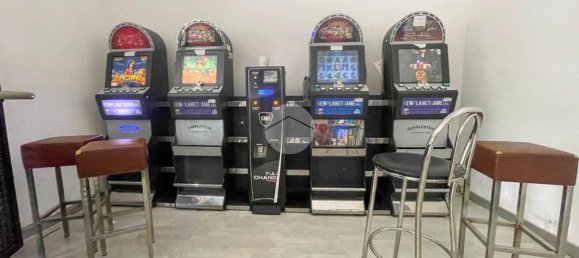 2 rooms Commercial property in Brescia, Italy No. 317985 16