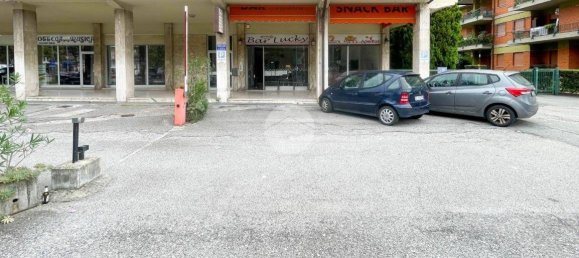 2 rooms Commercial property in Brescia, Italy No. 317985 7