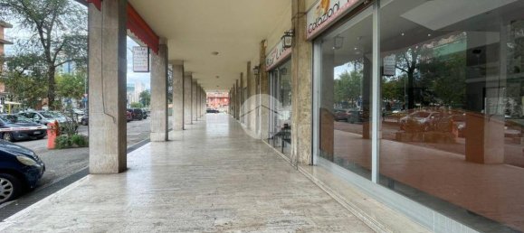 2 rooms Commercial property in Brescia, Italy No. 317985 8