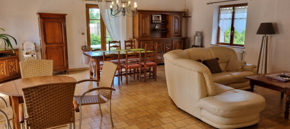 Casa de 5 dormitorios en Romorantin-Lanthenay, France No. 79064 12