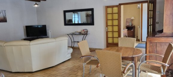 Casa de 5 dormitorios en Romorantin-Lanthenay, France No. 79064 10